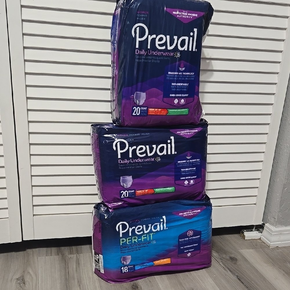 LOTS BUNDLE Prevail Daily Underwear  Women Heavy Maxium Absorbency MEDIUM LARGE